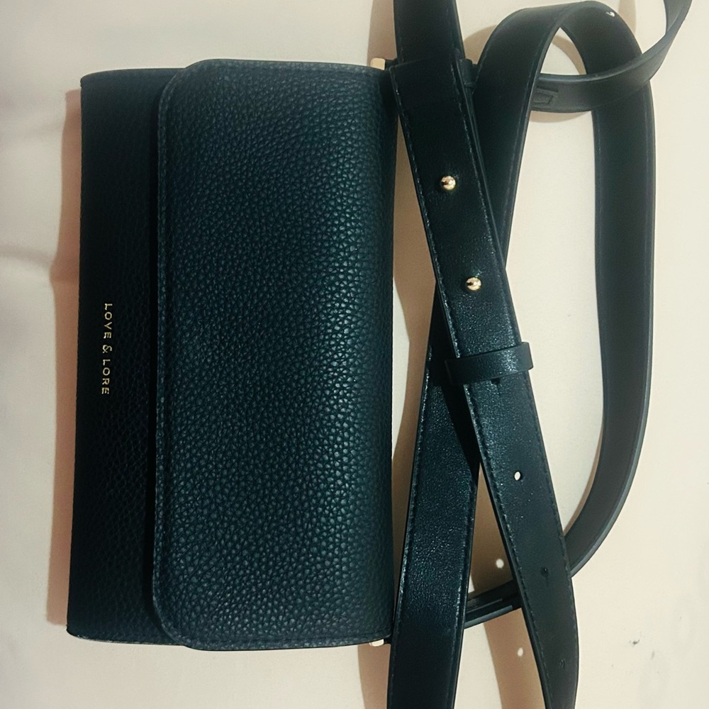 Love and Lore Black Leather Crossbody Purse